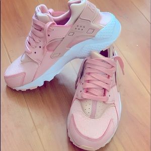 Nike huaraches
